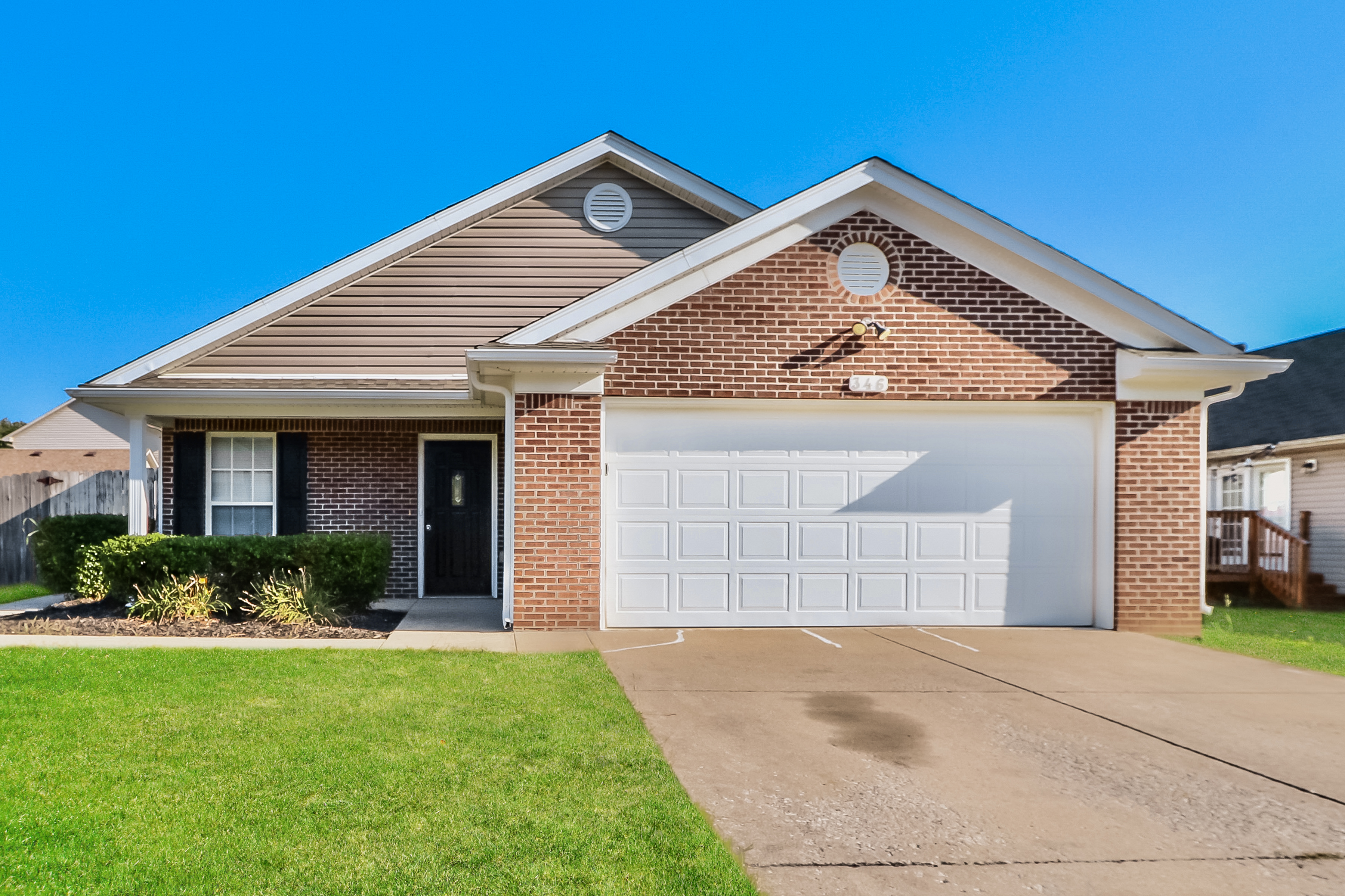 346 SHADY GLEN CIR SHEPHERDSVILLE, KY 40165